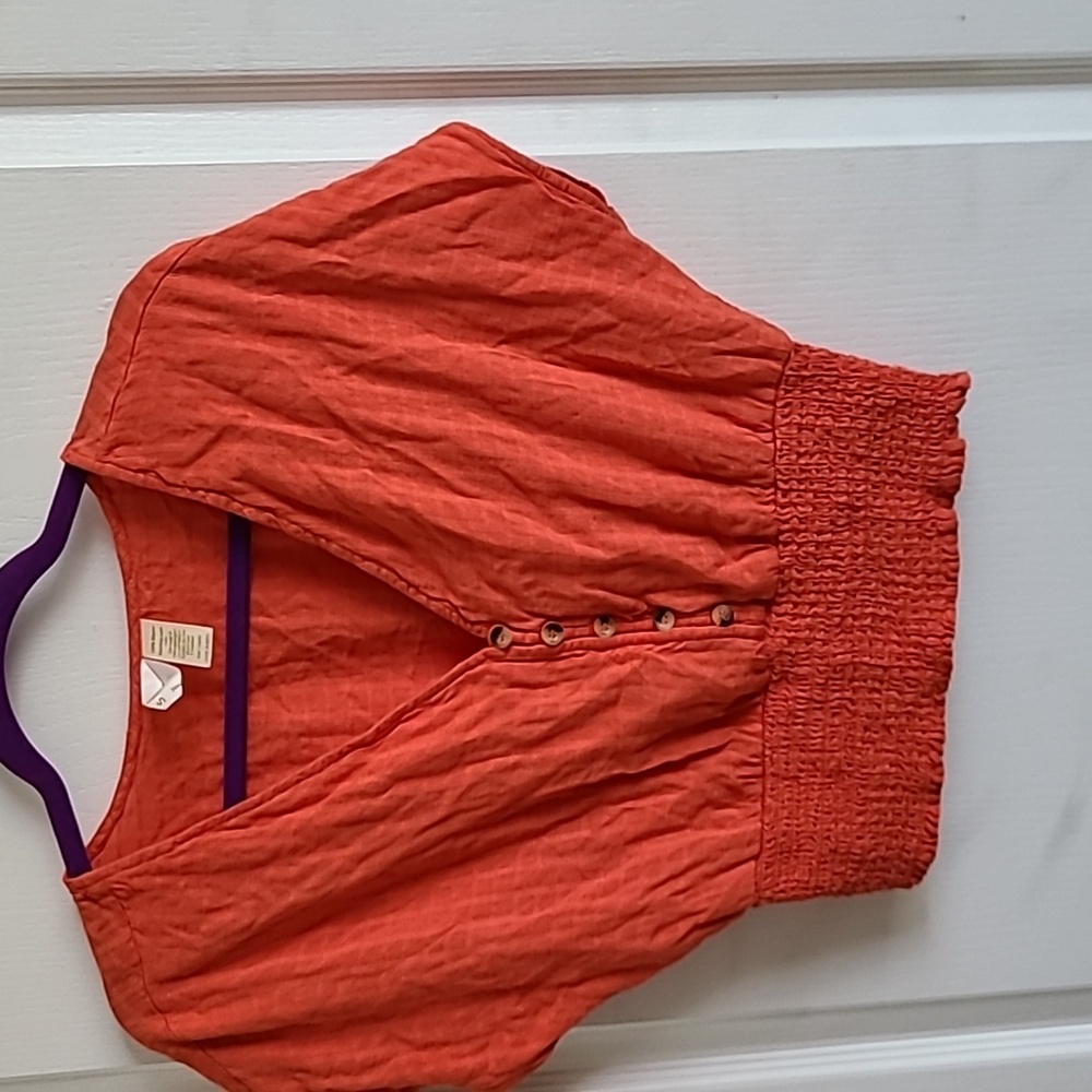 Japna Ladies Orange crop top with short sleeve size small